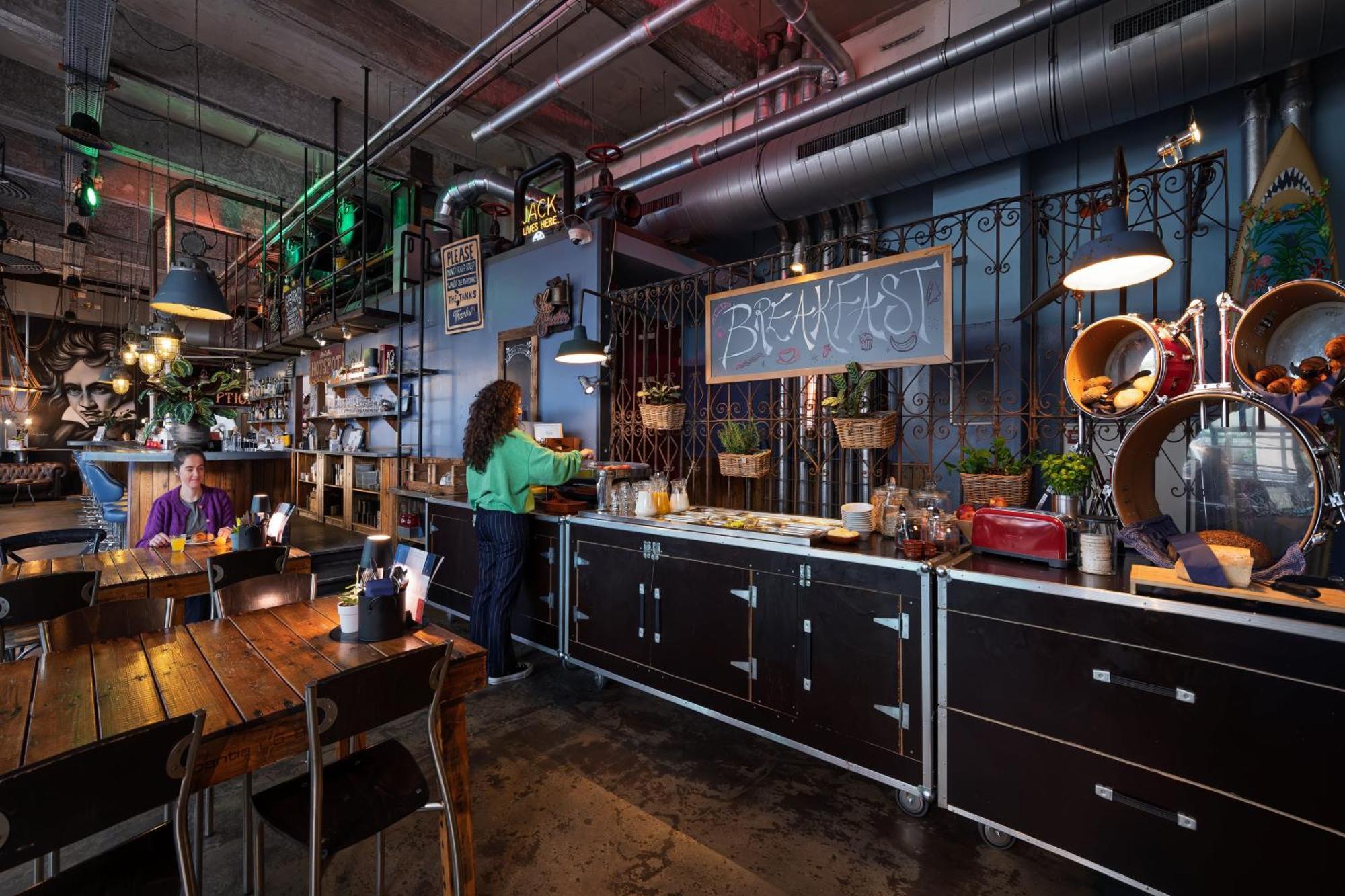 Stayokay Hostel Eindhoven - Blue Collar Eksteriør billede