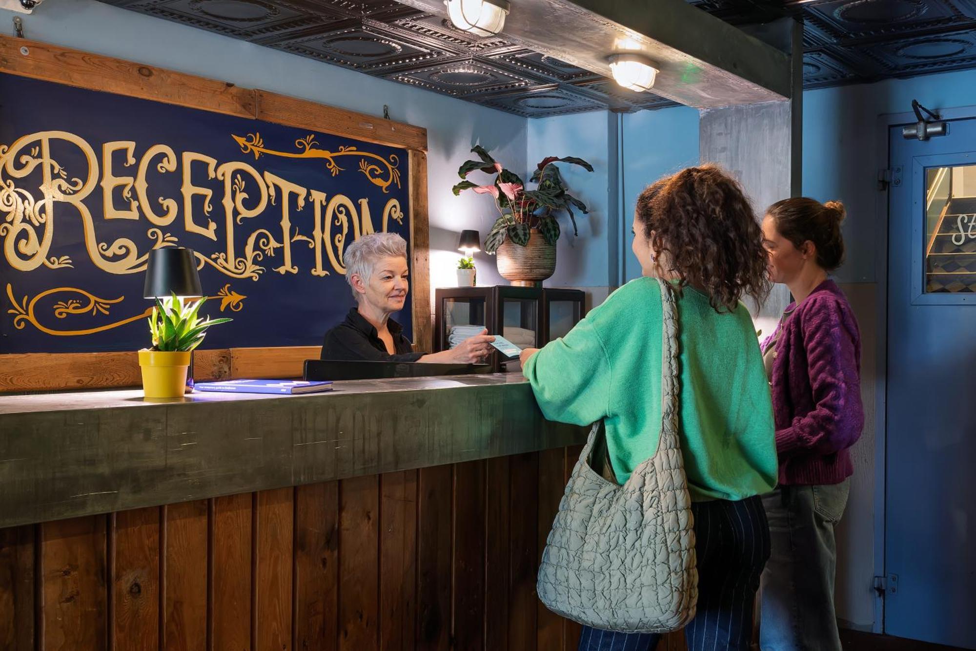 Stayokay Hostel Eindhoven - Blue Collar Eksteriør billede